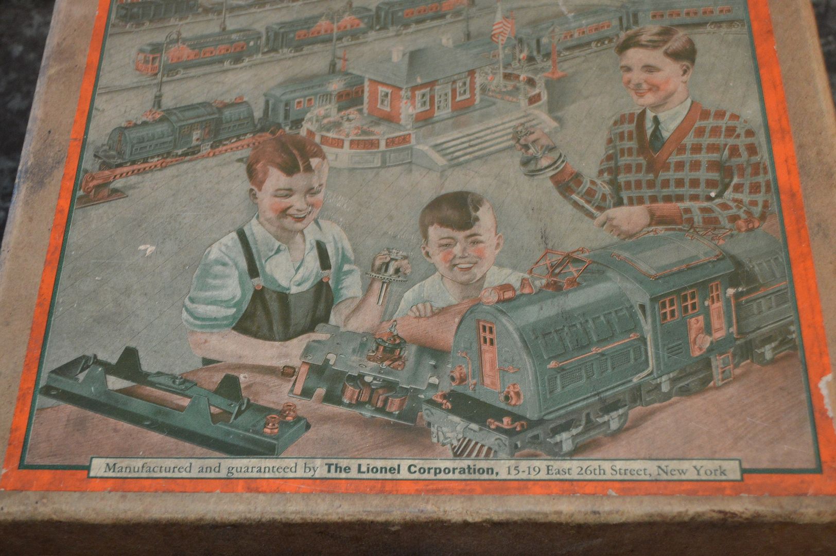 RARE 1930 ERA VINTAGE LIONEL TRAIN SET WITH BOXES AND MASTER BOX